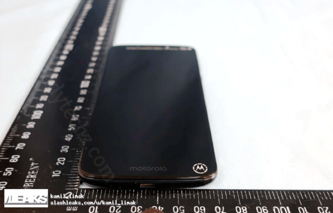 Moto G6 Play