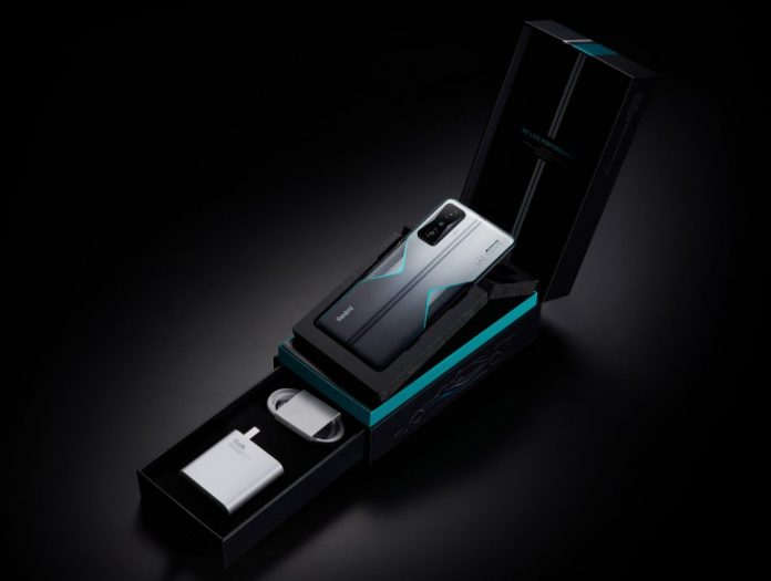 Redmi-K50G-Mercedes-AMG-Petronas-Formula-One-Edition-box