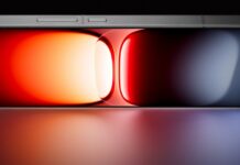 iQOO announces pre-booking offers on iQOO 15 in India ahead of the launch.